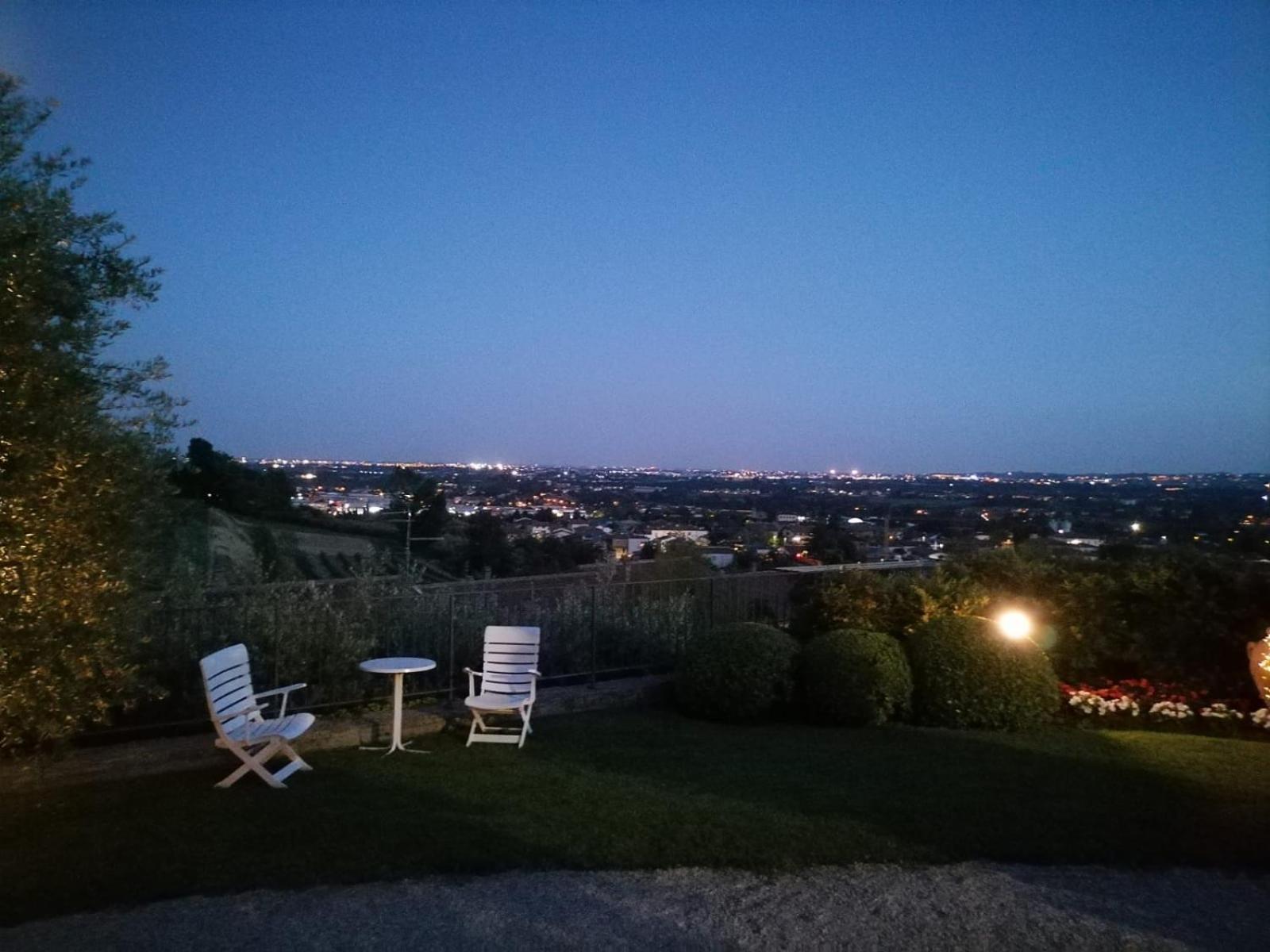 Villa Archi B&B San Pietro in Cariano Exteriör bild