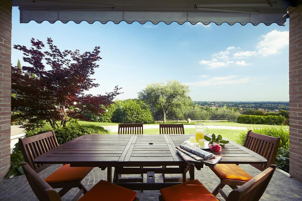 Villa Archi B&B San Pietro in Cariano Exteriör bild